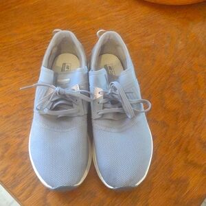 Size 9 New Balance Nergize